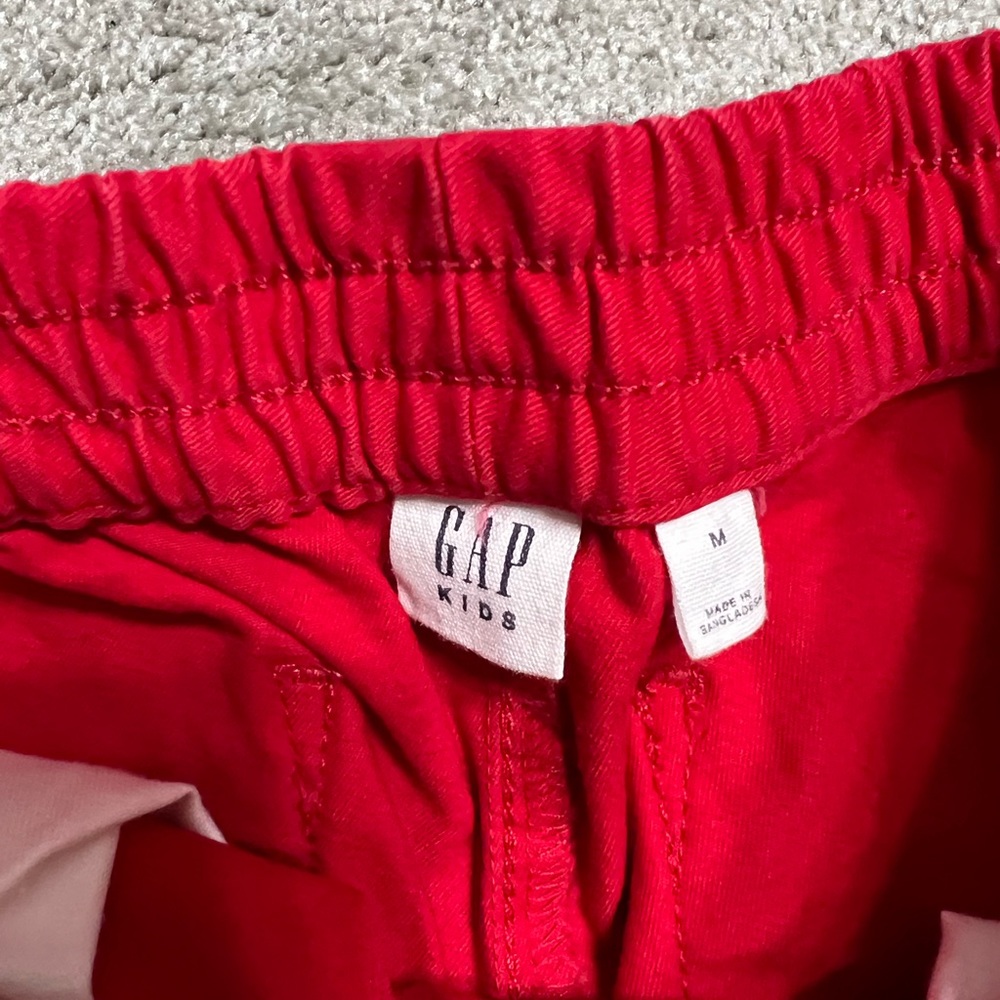 Boys shorts size M - Picture 3 of 4